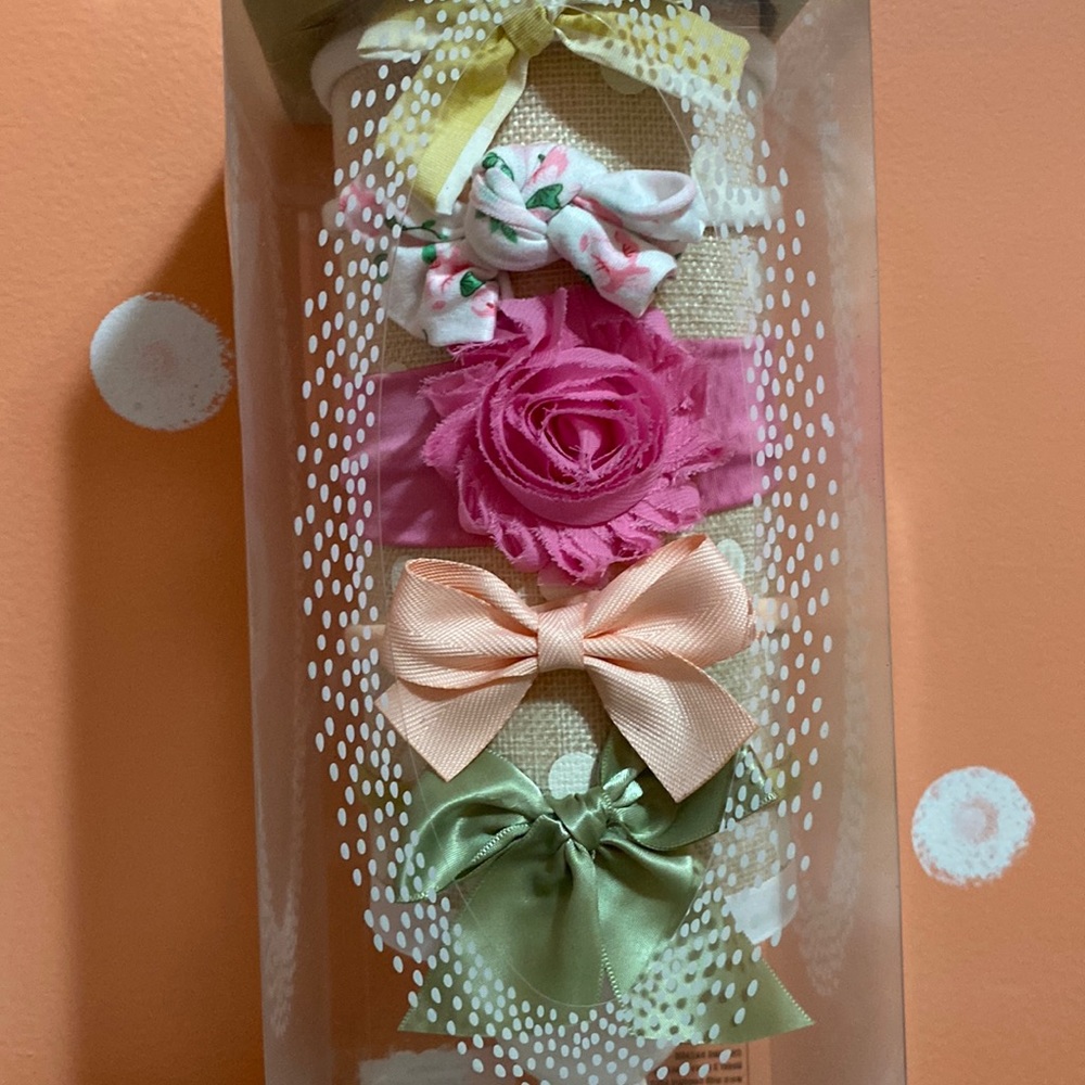 Baby head bands with stand
